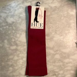HUE BOOTIQUE Knee high socks with cushioned sole - NWT, Scarlet red color